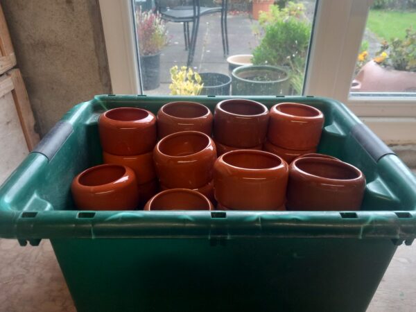 20 Galley Pots In Used Condition - Cleaned & Ready For 2026 Breeding Season